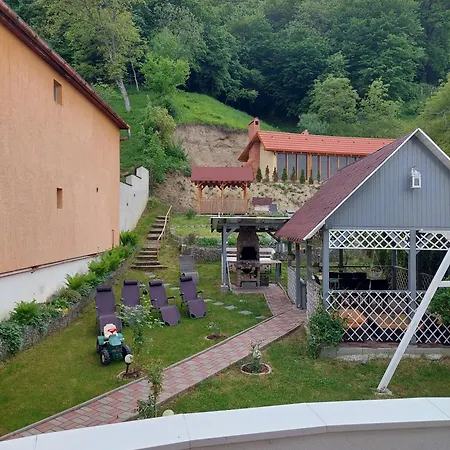 Casa Marian-2
